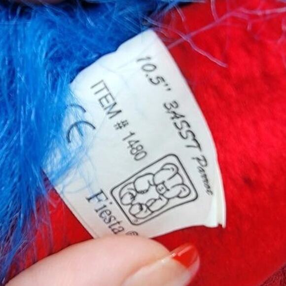 Red Parrot Macaw Bird Plush 14" - Picture 5 of 5